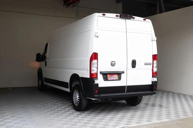 2024 Ram ProMaster 2500 Cargo Van Tradesman High Roof 159" WB w/Pass Seat