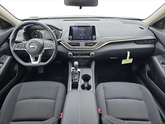 2026 Nissan Altima SV FWD