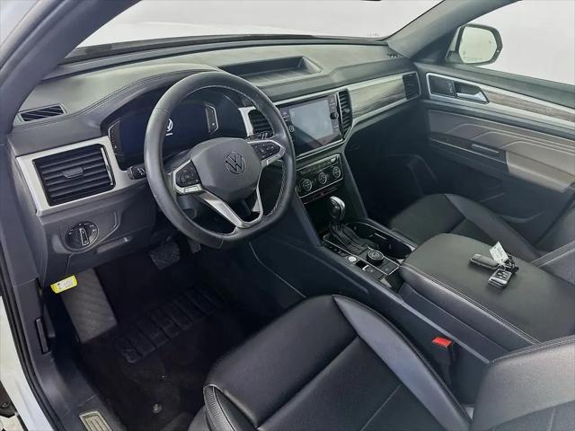 2022 Volkswagen Atlas Cross Sport 3.6L V6 SE w/Technology