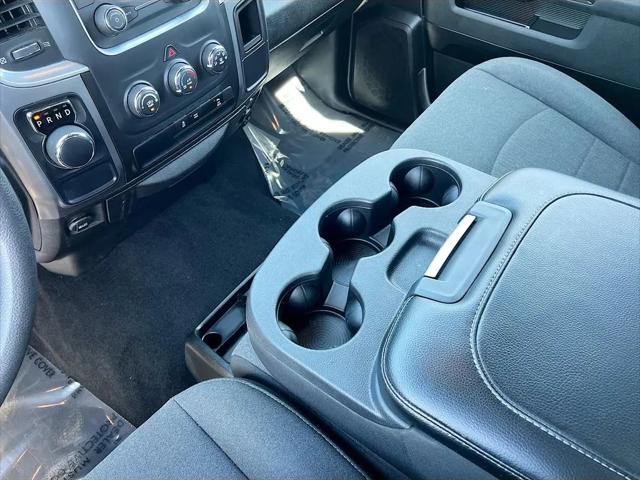 2024 Ram 1500 Classic Warlock Crew Cab 4x2 5'7" Box