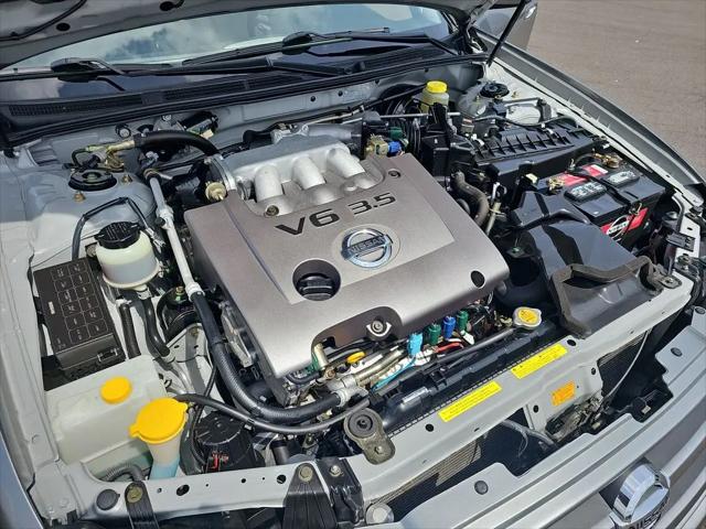 2003 Nissan Maxima SE