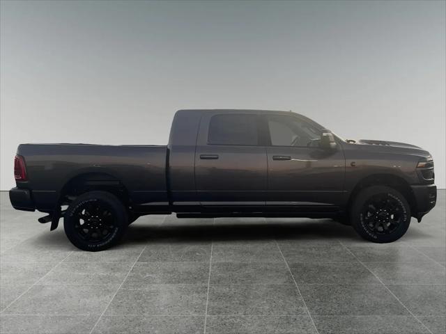 2026 Ram 3500 Laramie Mega Cab 4x4 6'4" Box