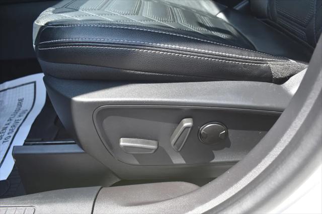 2024 Ford Escape Platinum
