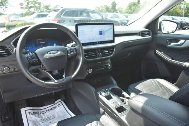 2024 Ford Escape Platinum
