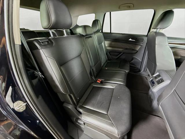 2023 Volkswagen Atlas 2.0T SE w/Technology