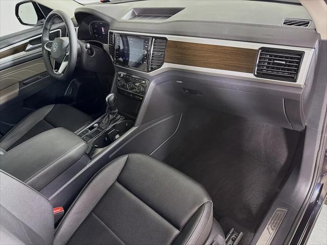 2023 Volkswagen Atlas 2.0T SE w/Technology