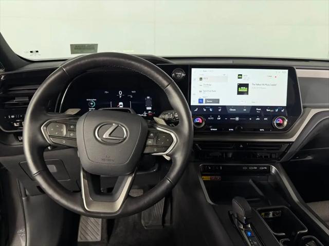 2025 Lexus TX Luxury