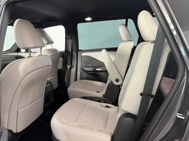 2025 Lexus TX Luxury