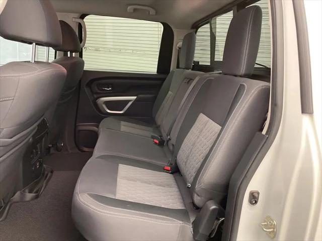 2021 Nissan Titan Crew Cab SV 4x2