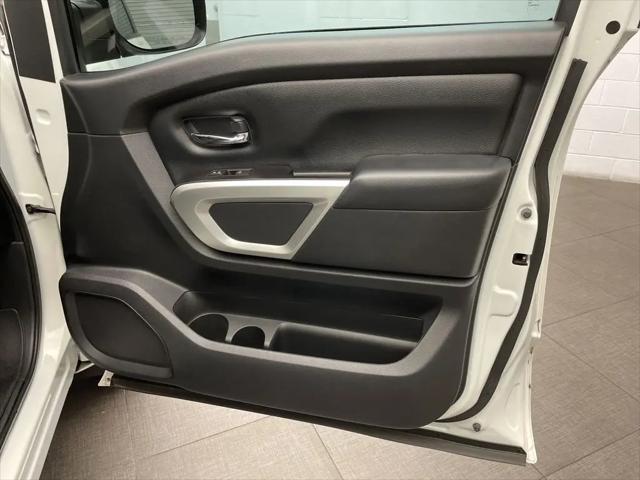 2021 Nissan Titan Crew Cab SV 4x2