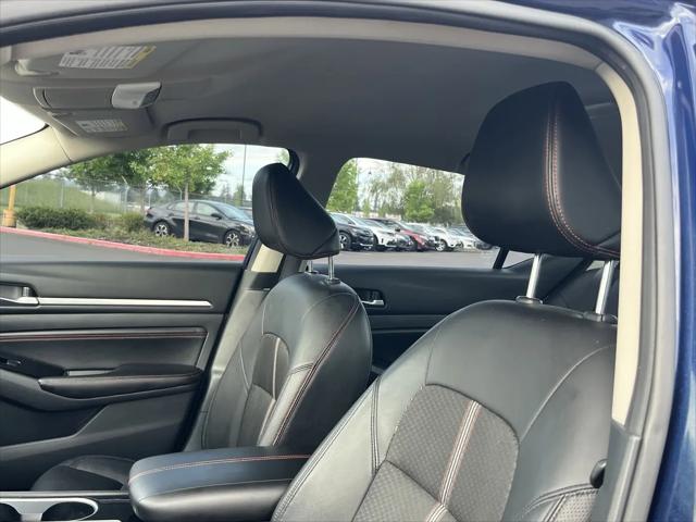2023 Nissan Altima SR FWD