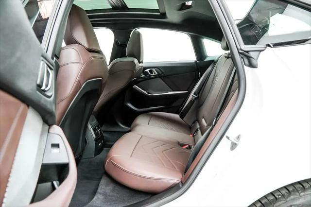 2025 BMW Coupe xDrive