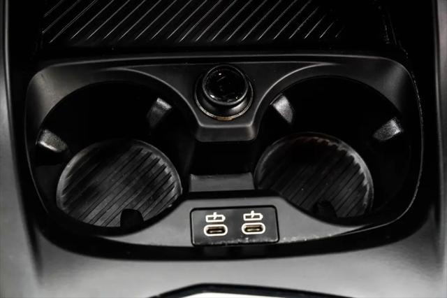 2025 BMW Coupe xDrive