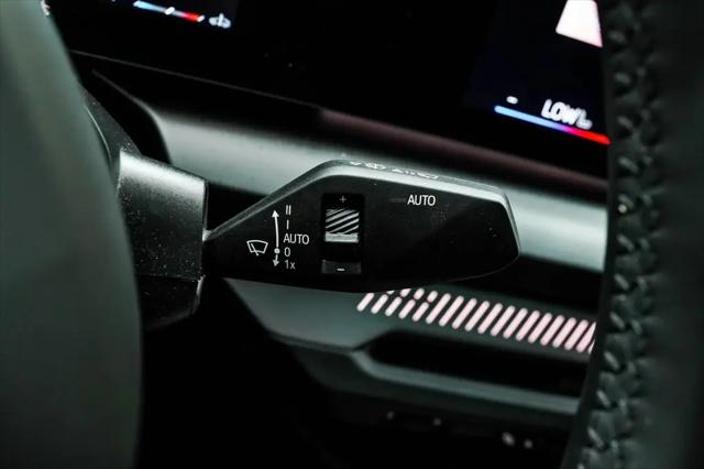 2025 BMW Coupe xDrive