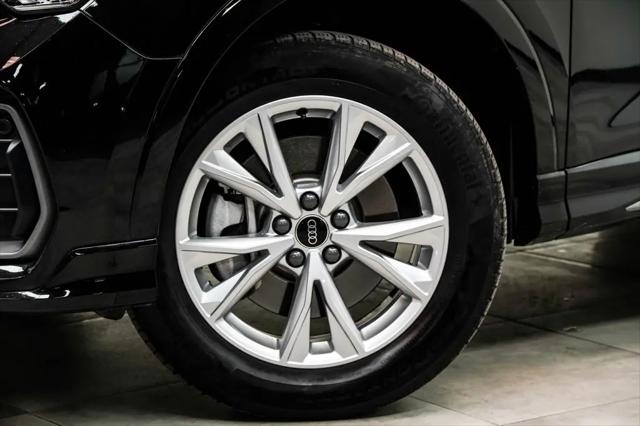 2025 Audi Q3 Premium 45 TFSI S line quattro Tiptronic