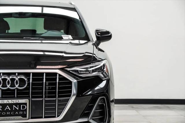 2025 Audi Q3 Premium 45 TFSI S line quattro Tiptronic