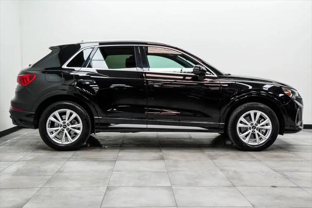 2025 Audi Q3 Premium 45 TFSI S line quattro Tiptronic