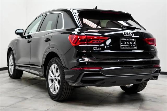 2025 Audi Q3 Premium 45 TFSI S line quattro Tiptronic