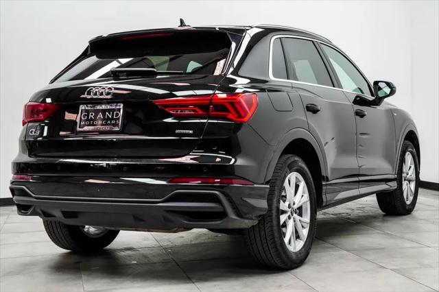 2025 Audi Q3 Premium 45 TFSI S line quattro Tiptronic