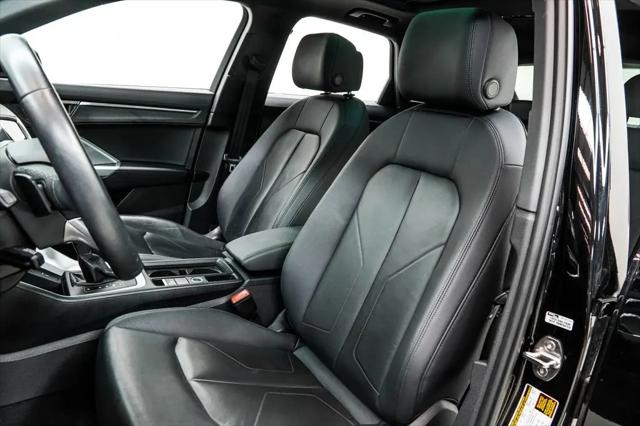 2025 Audi Q3 Premium 45 TFSI S line quattro Tiptronic