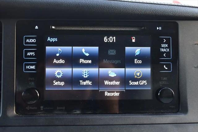 2016 Toyota Sienna XLE 8 Passenger