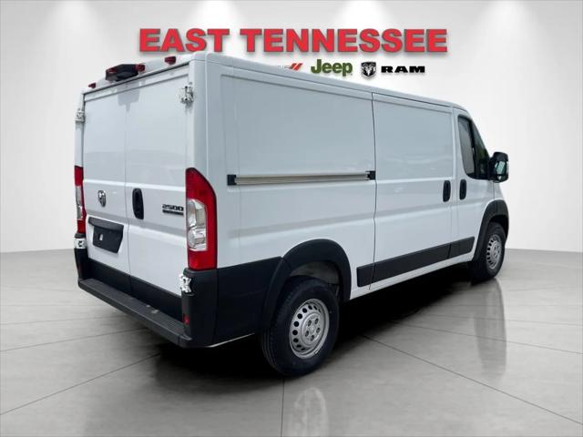 2025 Ram ProMaster 2500 Cargo Van Tradesman Low Roof 136" WB w/Pass Seat