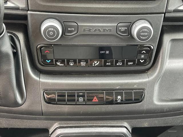 2025 Ram ProMaster 2500 Cargo Van Tradesman Low Roof 136" WB w/Pass Seat