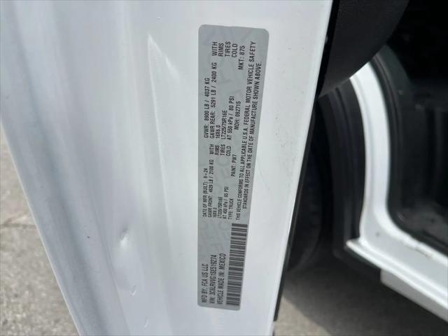 2025 Ram ProMaster 2500 Cargo Van Tradesman Low Roof 136" WB w/Pass Seat