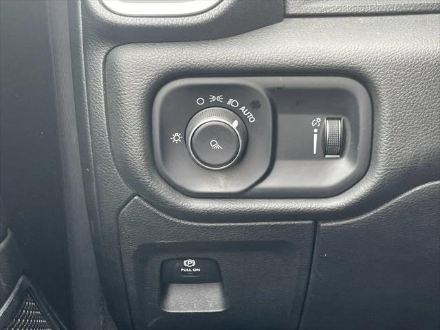 2024 Ram 1500 Laramie Crew Cab 4x2 5'7" Box