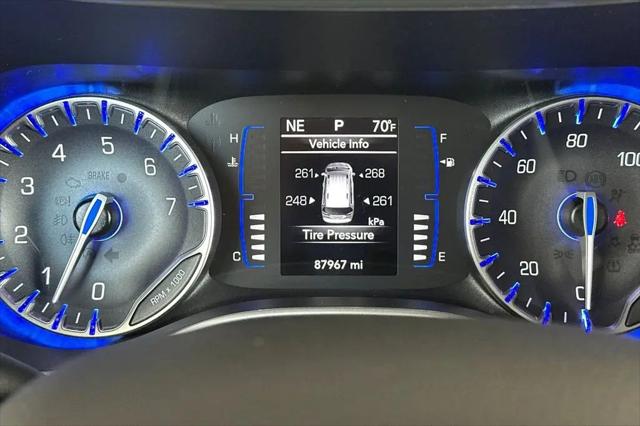 2022 Chrysler Voyager LX