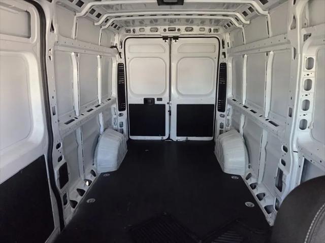 2025 Ram ProMaster 2500 Cargo Van Tradesman High Roof 159" WB w/Pass Seat