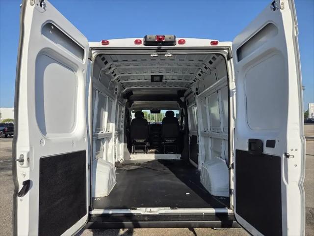 2025 Ram ProMaster 2500 Cargo Van Tradesman High Roof 159" WB w/Pass Seat