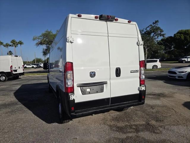 2025 Ram ProMaster 2500 Cargo Van Tradesman High Roof 159" WB w/Pass Seat