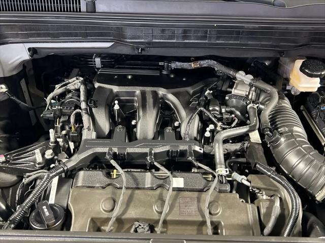 2022 Kia Carnival MPV LX Seat Package