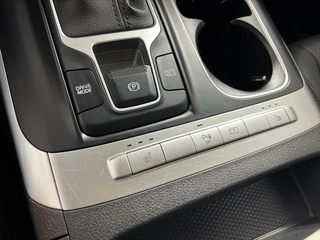 2022 Kia Carnival MPV LX Seat Package