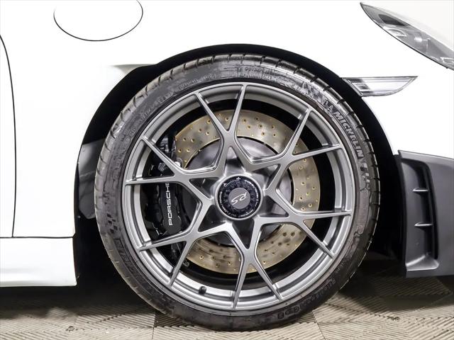 2024 Porsche 718 Spyder RS