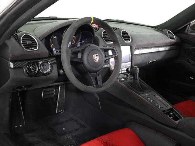 2024 Porsche 718 Spyder RS