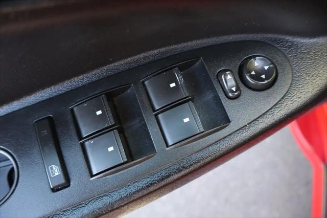 2011 Chevrolet HHR LS