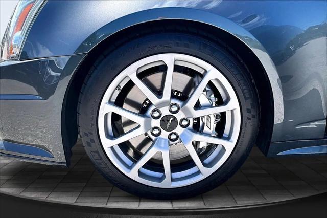 2011 Cadillac CTS-V Standard