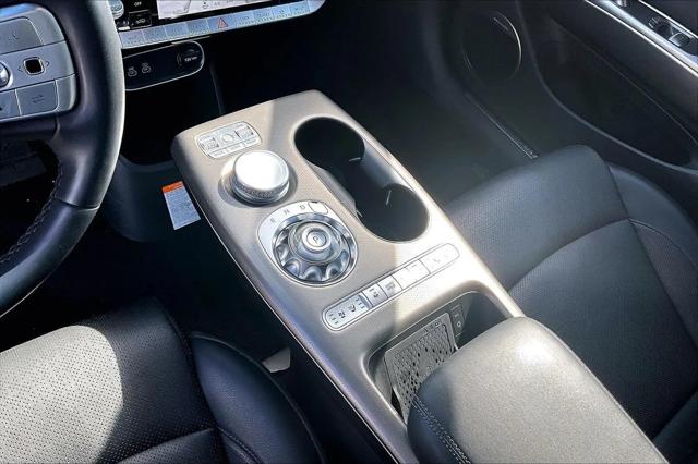 2024 Genesis GV60 Advanced AWD