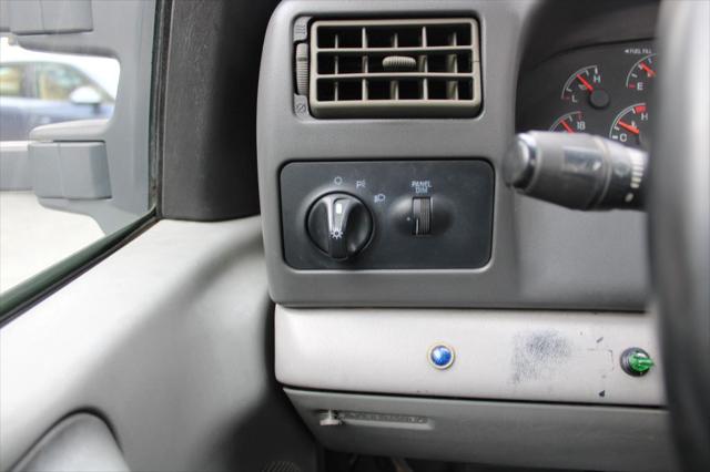 1999 Ford F-450 141  WB