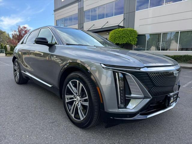 2023 Cadillac iQ AWD Luxury