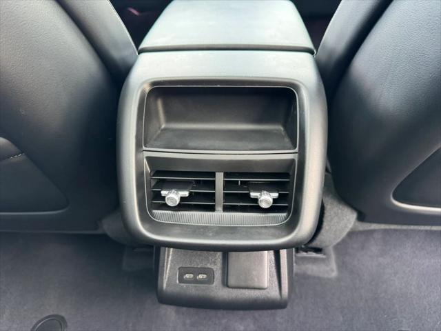 2023 Cadillac iQ AWD Luxury