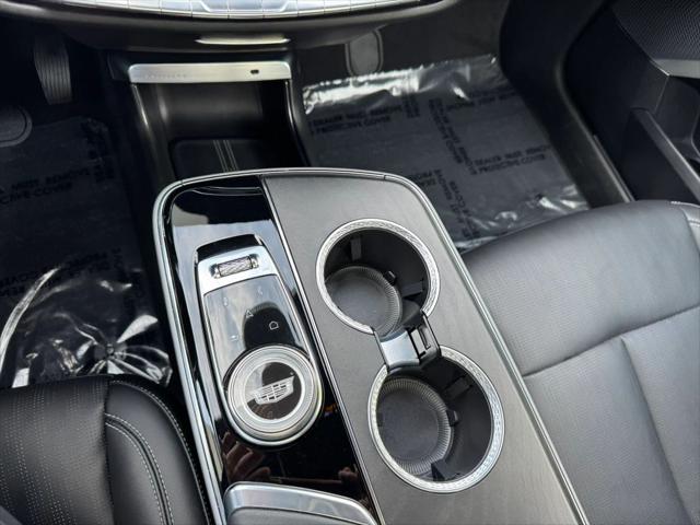 2023 Cadillac iQ AWD Luxury