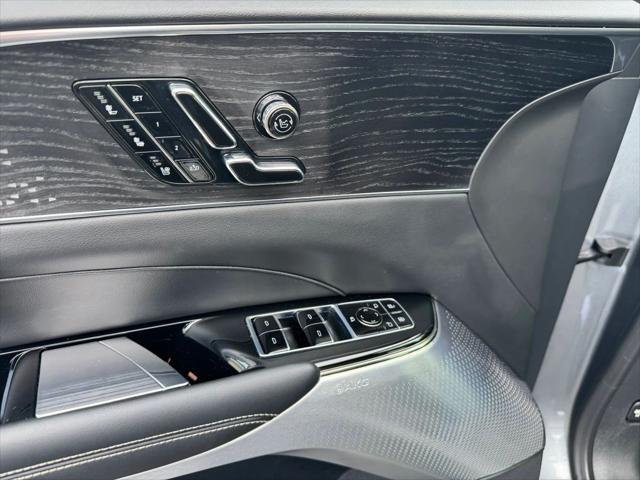2023 Cadillac iQ AWD Luxury