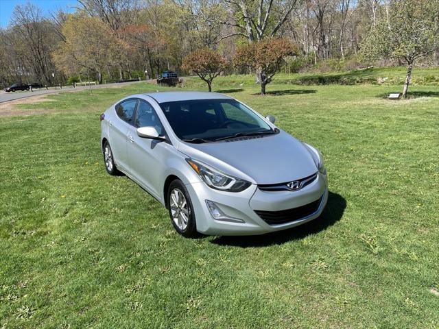 2015 Hyundai Elantra SE for sale in Plainville, CT