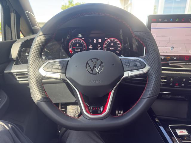2026 Volkswagen Golf GTI SE