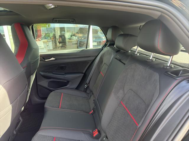 2026 Volkswagen Golf GTI SE