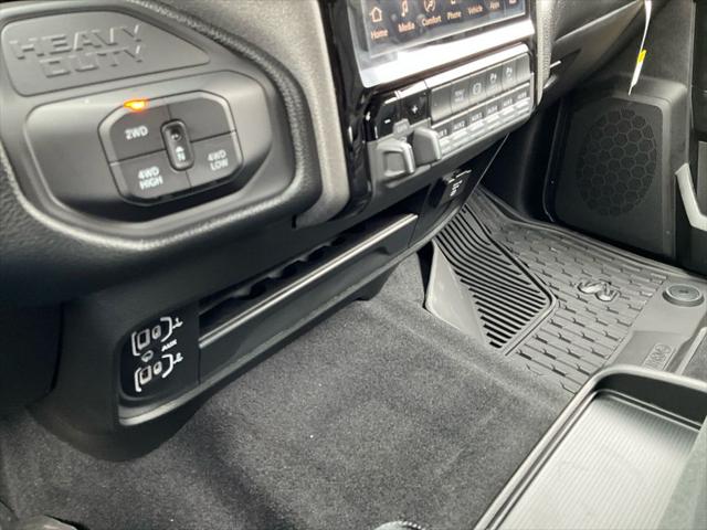 2026 Ram 3500 Tradesman Crew Cab 4x4 8 Box