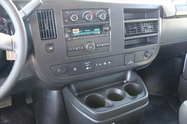 2026 Chevrolet Express Cargo Van 2500 Regular Wheelbase, WT, RWD